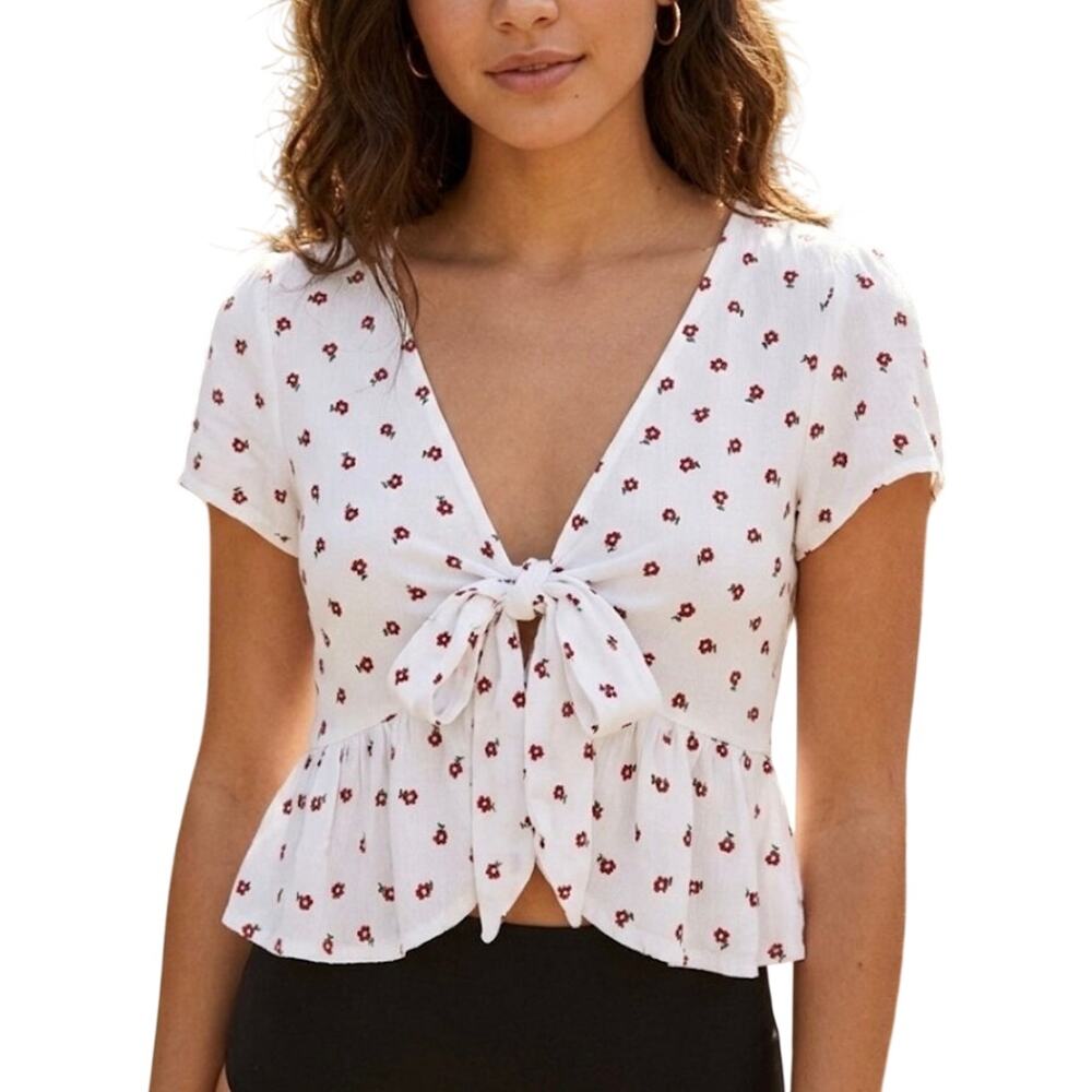 John Galt Cropped Floral Top‎ Size Medium White Red Tie Front Ruffle